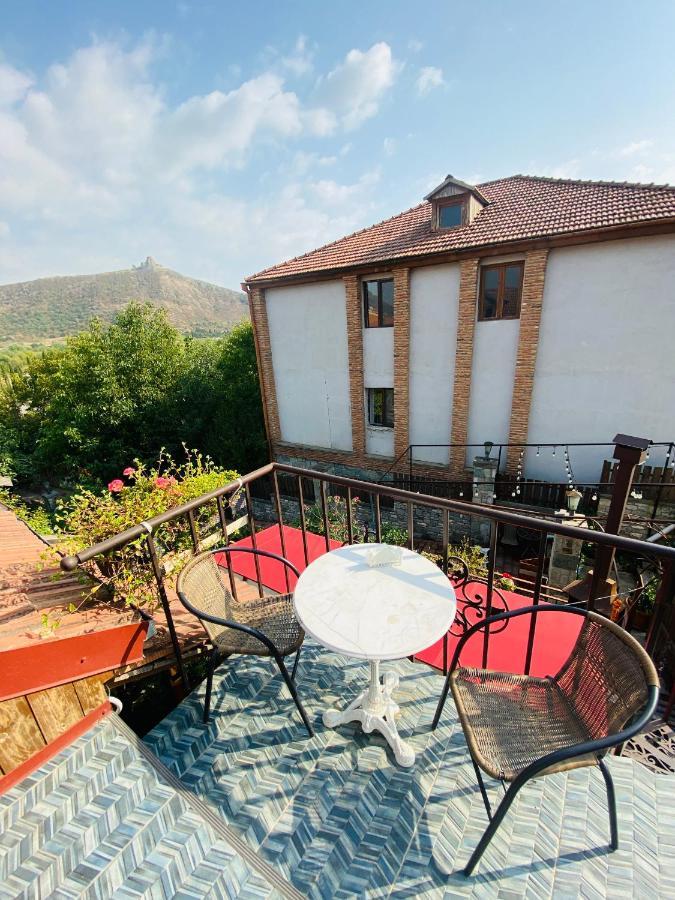 Tatin - Hotel & Cafe In Mtsʼkhetʼa Eksteriør bilde